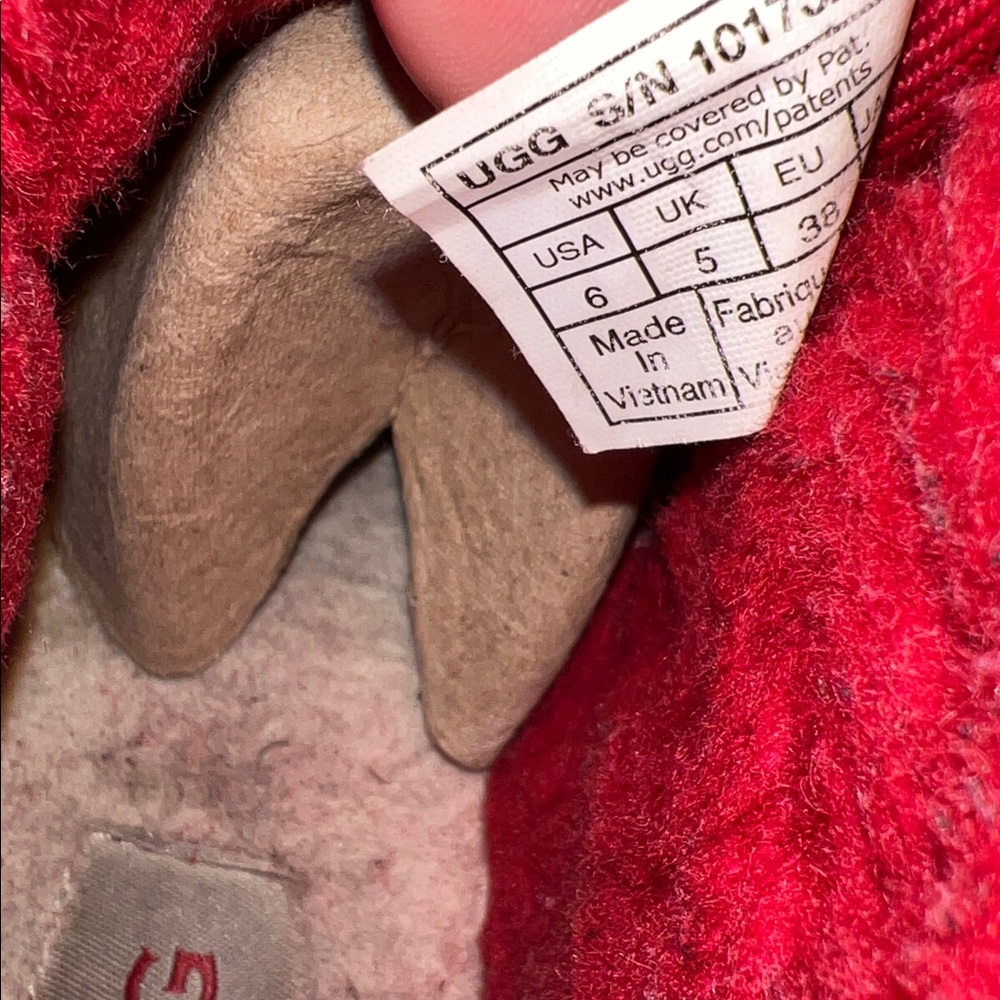 UGG Neumel Red Suede Boots UNISEX - Picture 4 of 5